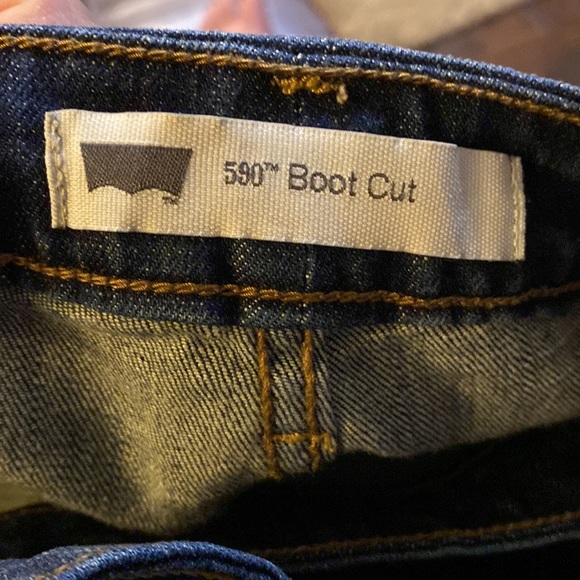 Levi’s | 590 Boot Cut | Plus Size: 22 M - Picture 9 of 11